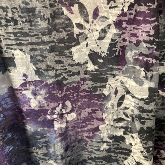 Purple, grey, white and black over shirt - Picture 2 of 4